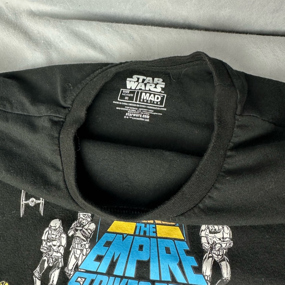 MAD Engine Black Star Wars Graphic Tee - Picture 3 of 6